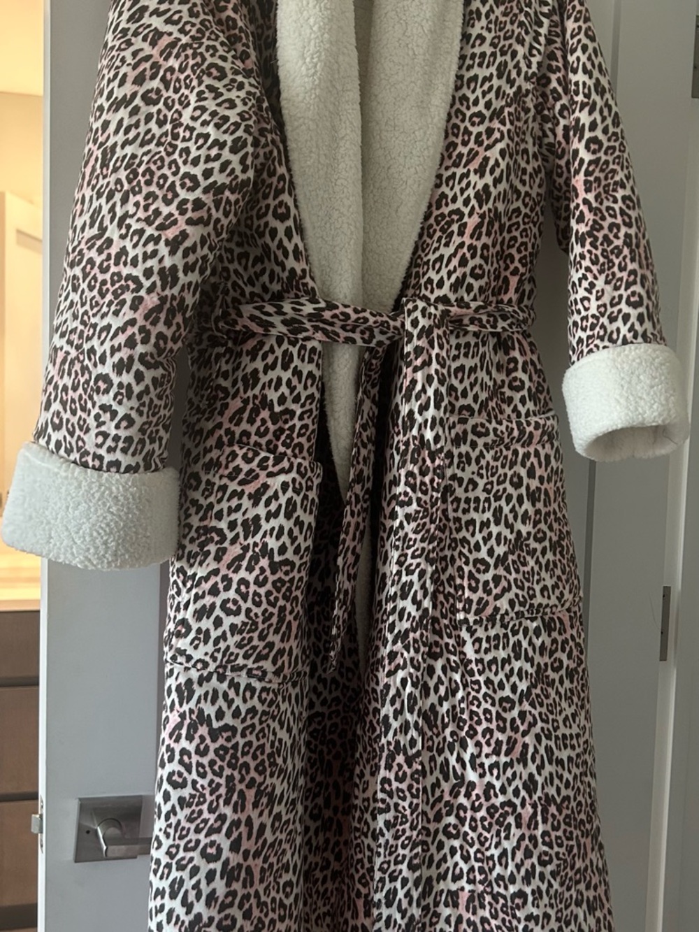 Lands' End Pink and Black Leopard Print Fleece-Lined Wrap Robe